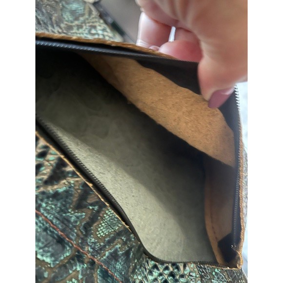 embossed leather handbags - Picture 9 of 9